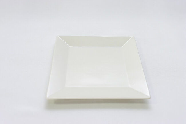 CAC 7" Square Plat Rolled Edge American White