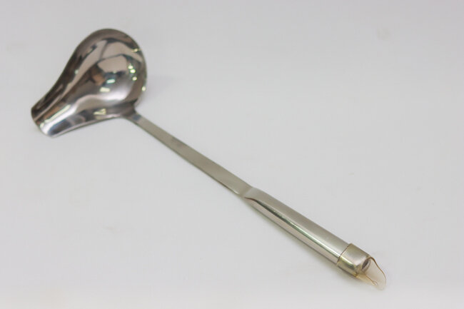 TG 2 oz Spout Ladle