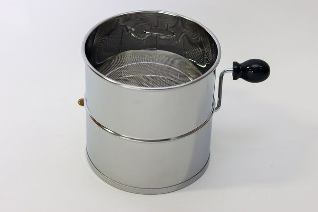 TG 8 Cup Flour Sifter