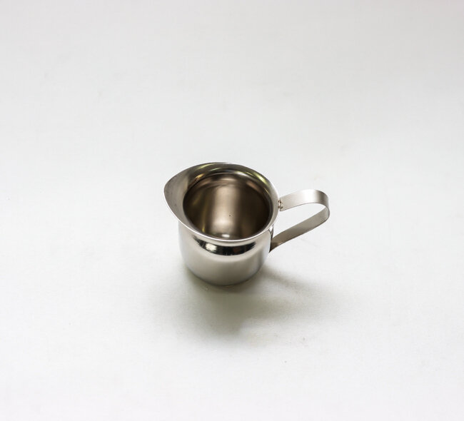 TG 5 oz Bell Creamer
