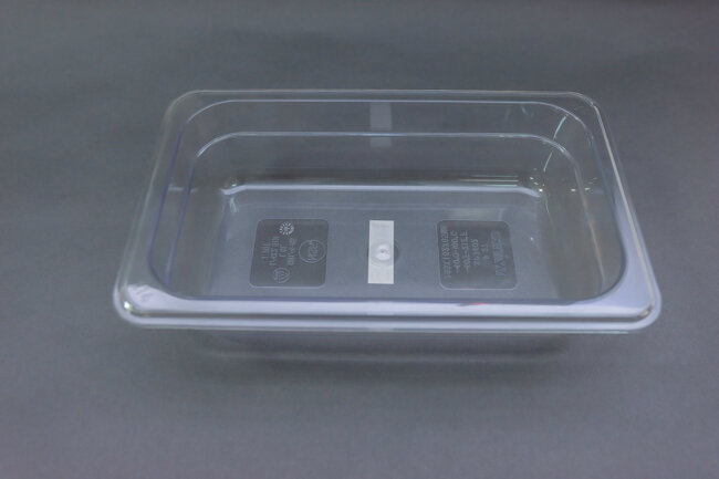 WC Poly One Forth Size Pan Deep 2 1/2"