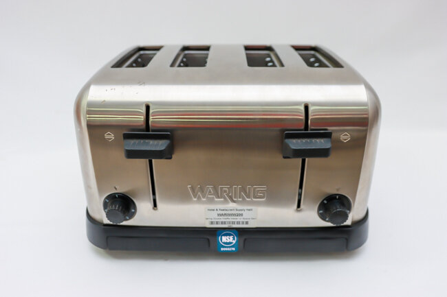 Waring Double Waffle Maker w/ Space Saving Triplecoated Nonstick Plates Waring Double Waffle Maker w/ Space Saving Triplecoated Nonstick Plates