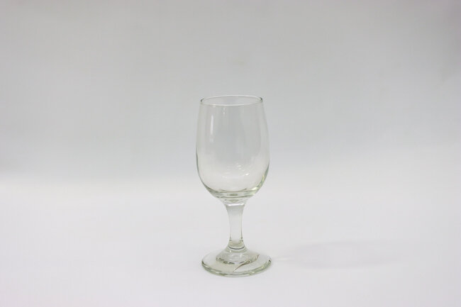 Libbey 8-1/2 oz Wine Glass Embassy Long