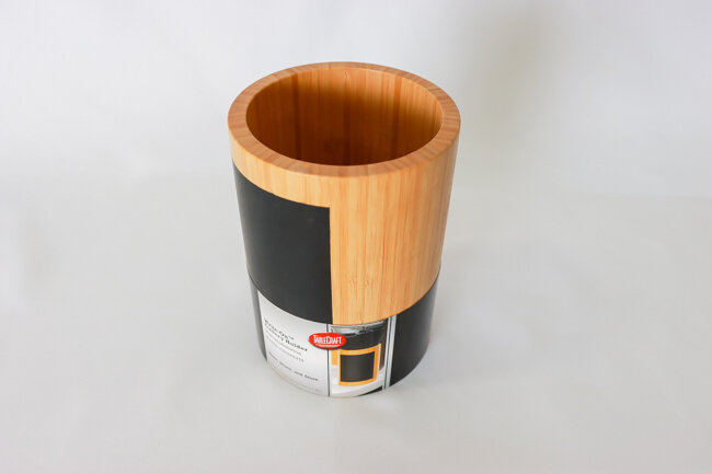 Tablecraft CHCBR557 Write-On 5" Round Bamaboo Cutlery Holder with Charlk Tablecraft CHCBR557 Write-On 5" Round Bamaboo Cutlery Holder with Charlk