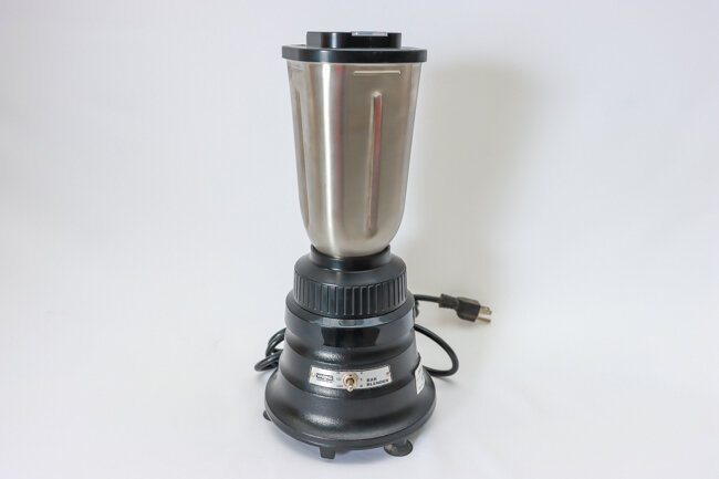 Waring 32 oz Bar Blender Two-Speed Motor SS Continer 2 Piece Lid Once Piece SS Blade