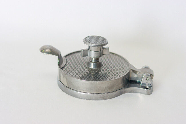 TG 4 1/2" Hamburger Press Adjustable Form 1/8"