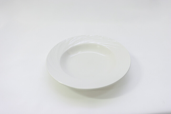 WTI Basic 13oz Rim Deep Soup/Pasta Plate