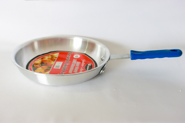 WC 10" Alu Fry Pan W/Sleeve Gladiator Natural Finish