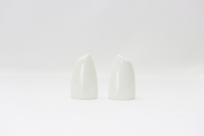 TableCraft 2 oz Slanted S&amp;P Porcelain 2pcs