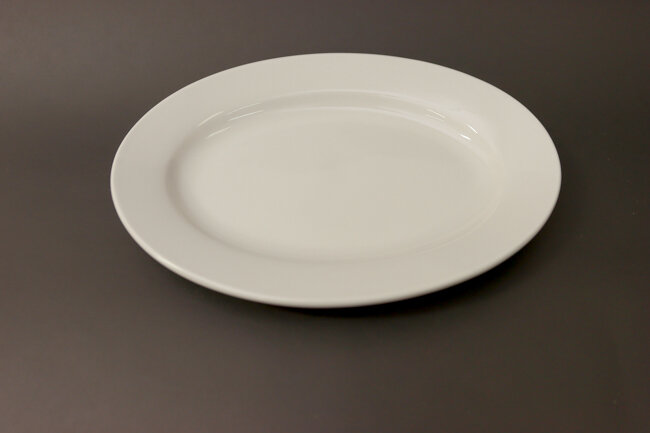 WTI Porcelana 9-3/4 Wide Rim Platter Oval