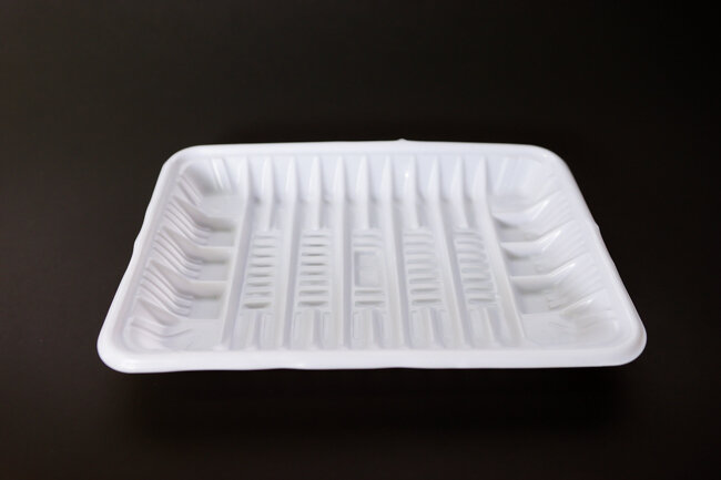 Plastic Food Tray White 6x8 1/2" 100/Pack Plastic Food Tray White 6x8 1/2" 100/Pack