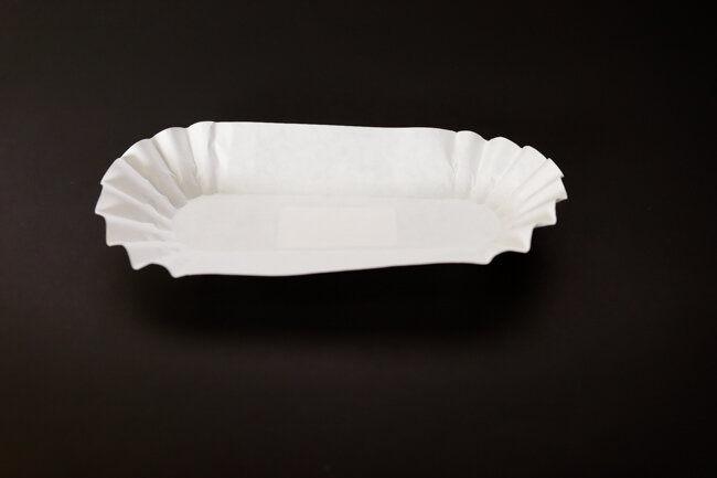Hot Dog Trays White 500/Pack #610740 Hot Dog Trays White 500/Pack #610740