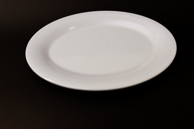 TG 9 1/2"x7 1/4" Platter White