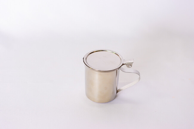WC 10oz CREAMER SERVER STACKABLE COVER Ss