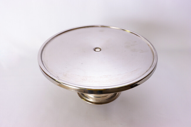 TG Cake Stand