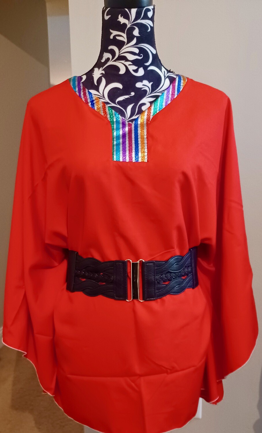 Signature Keyhole  Butterfly Top-Red