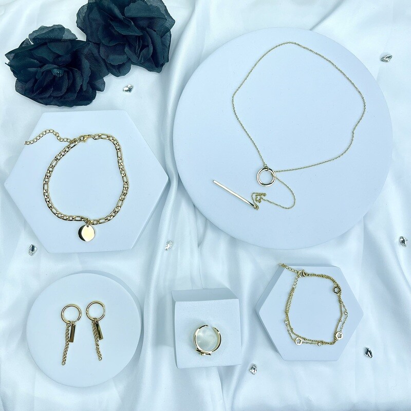 Composition de Bijoux Céline - Couleur Or
