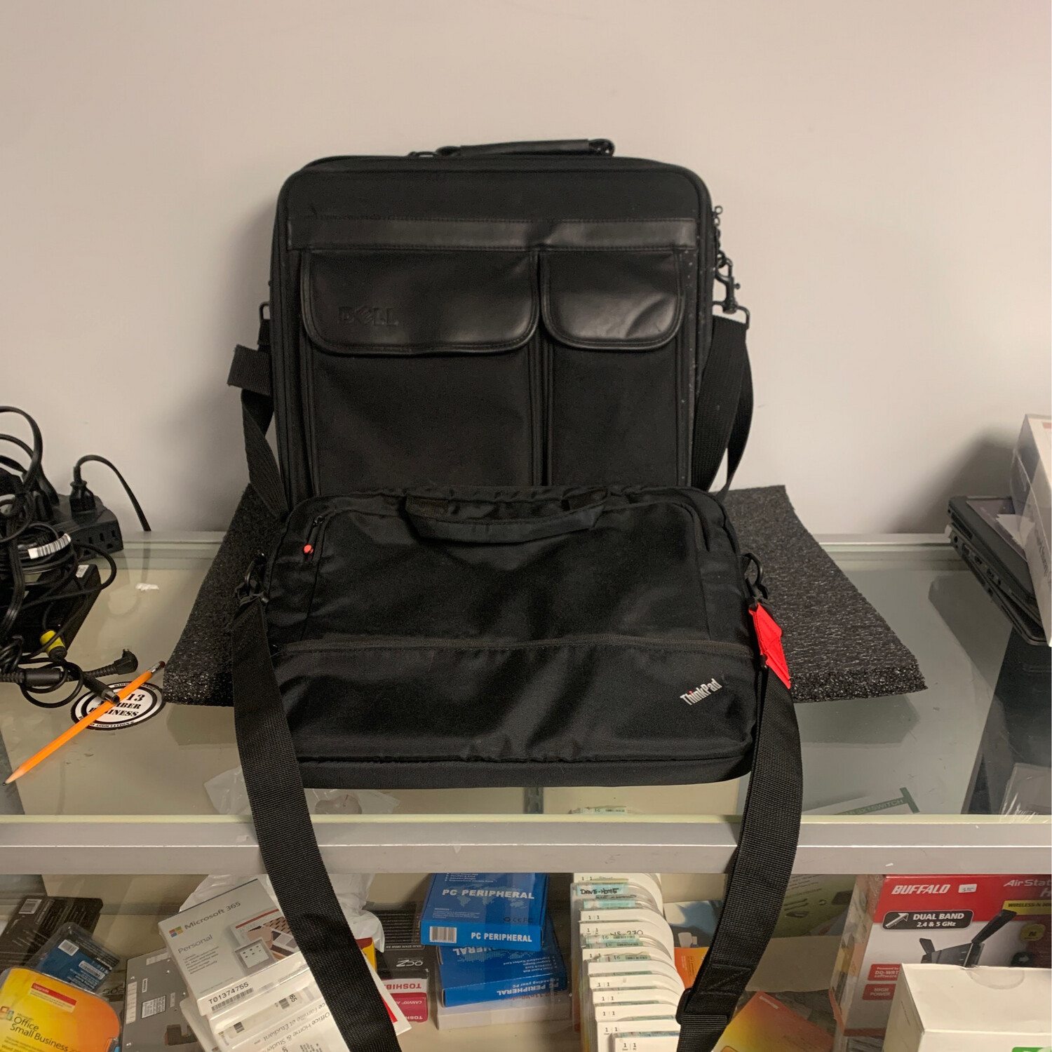 Grade B Laptop Bags - Many Different Size And Brands In Stock