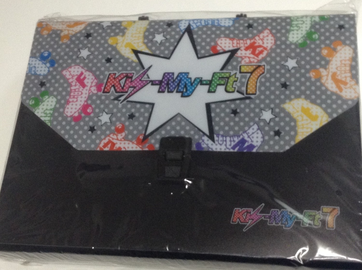 Kis-My-Ft2 7-11 Carry Case