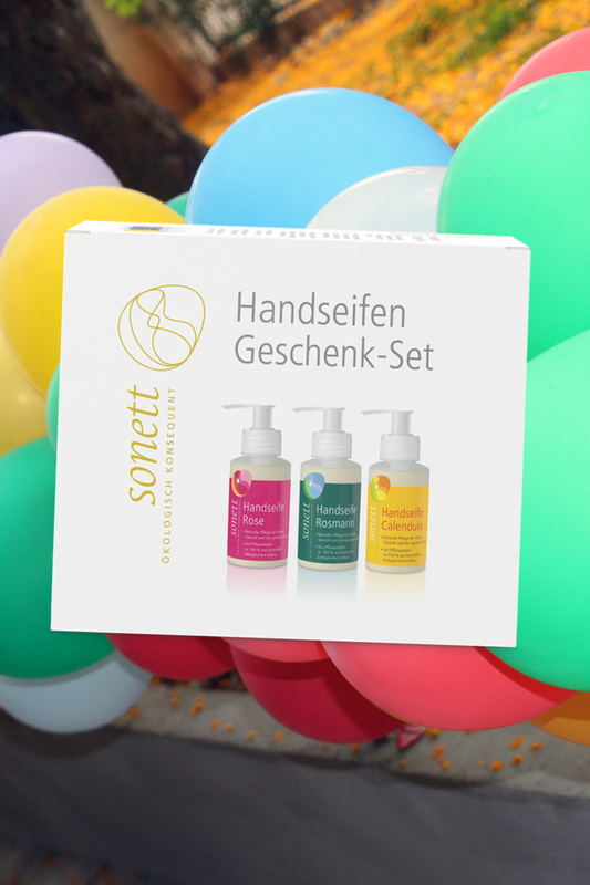 Handseifen Geschenk-Set mit Rose, Rosmarin & Calendula – pflegend, natürlich und ideal zum Verschenken.