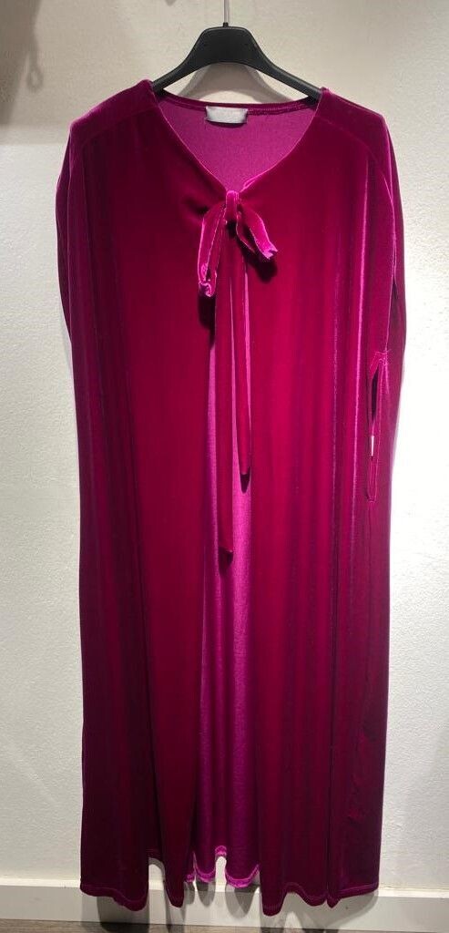 Capa fucsia terciopelo