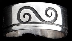 Three Waves Ring Size 11 1/4