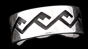 Cloud and Wave Design Size 7 Ring