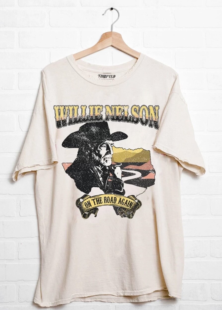 Willie Nelson Desert Texas Thrifted Tee M5003 Livy Lu