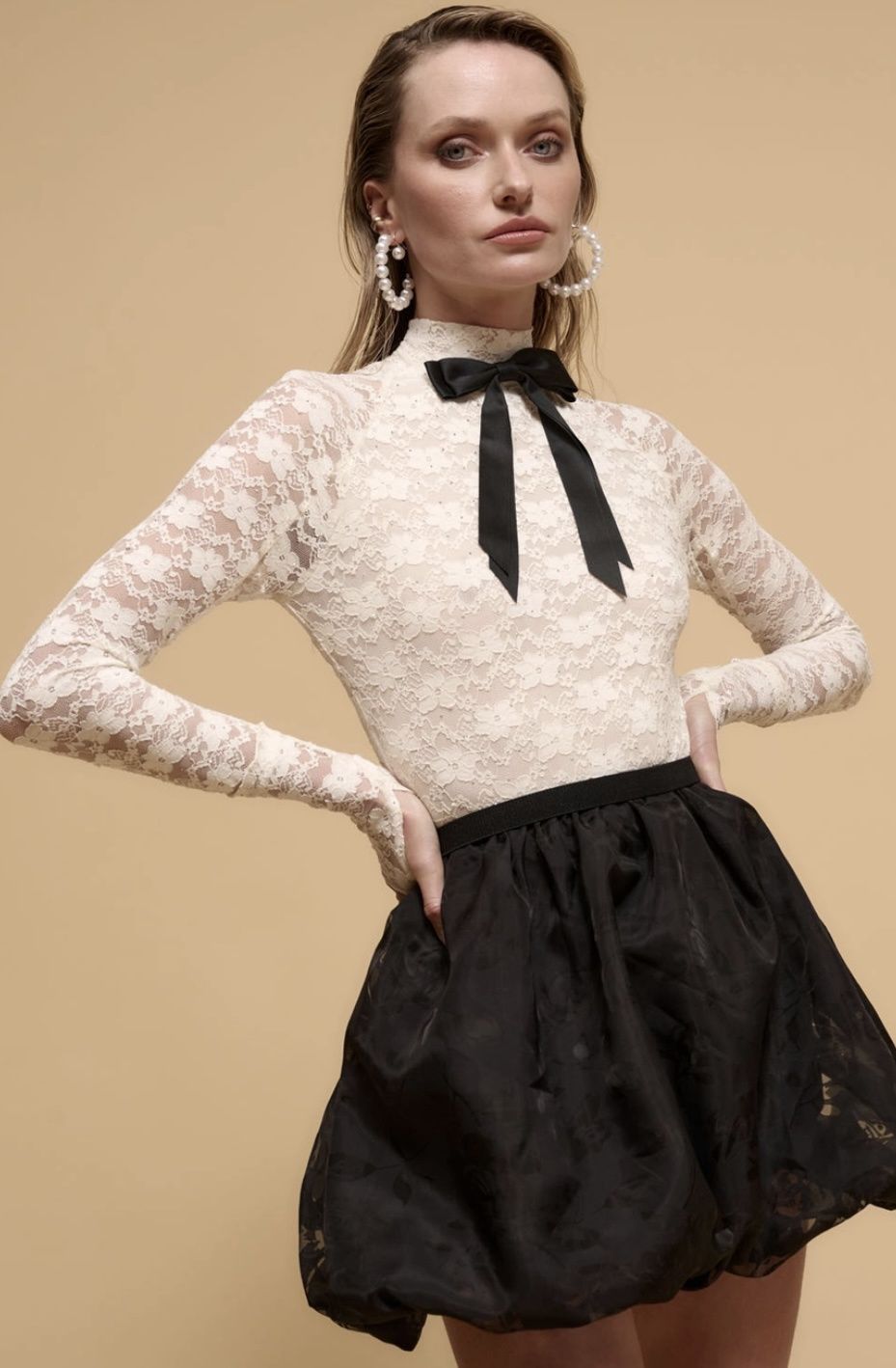 Lace ls mock neck top w/sparkle  NTC2162 Promesa