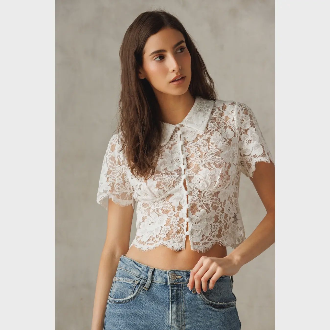 Floral lace collared crop , ss button down w/ scallop hem top STORIA JT8135