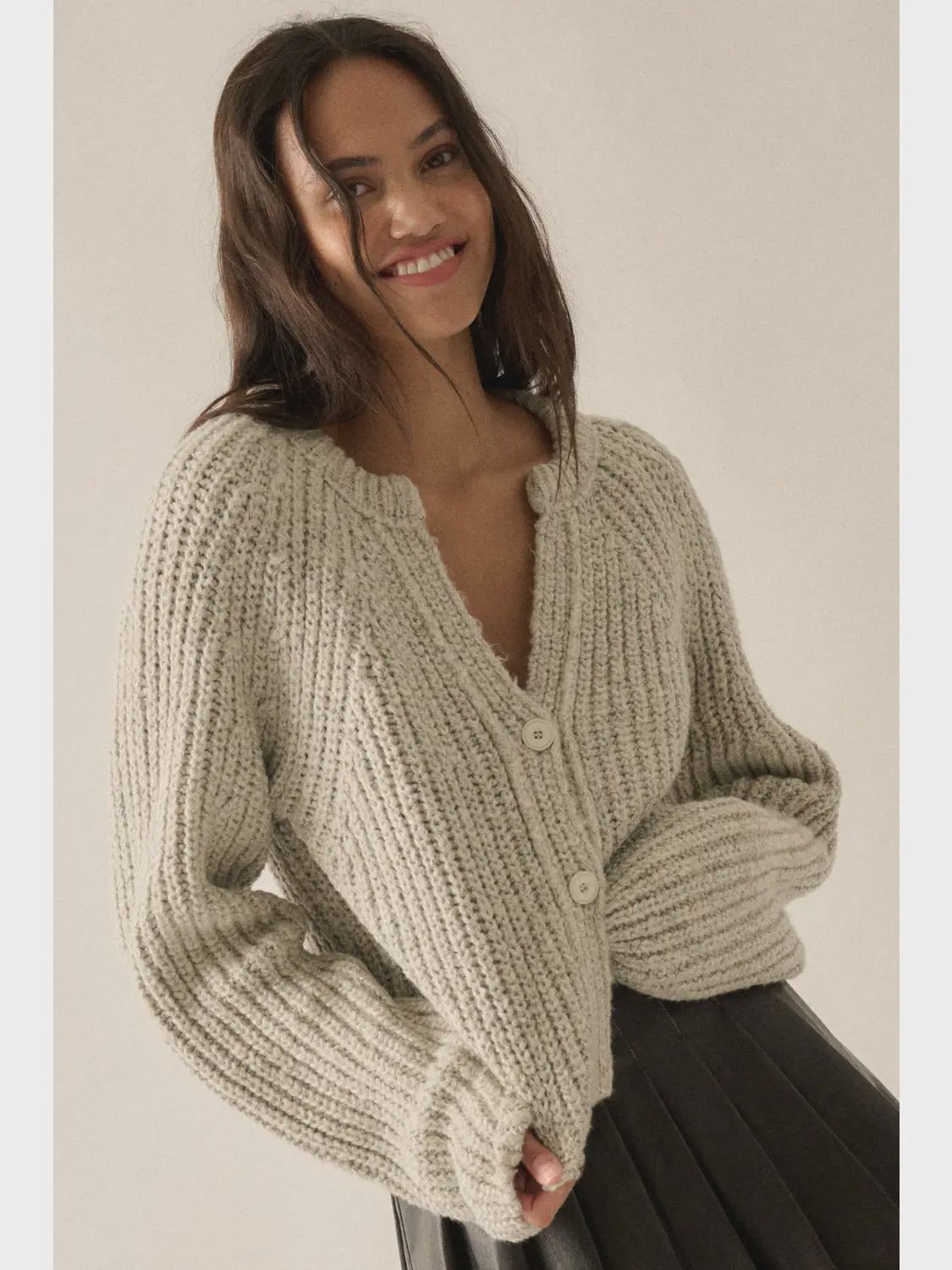 Deep V 3 Button Cable Knit Cardigan Sweater Promesa UTC0280