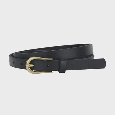 black skinny leather belt