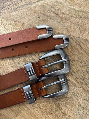 Tan thin leather embellished belt