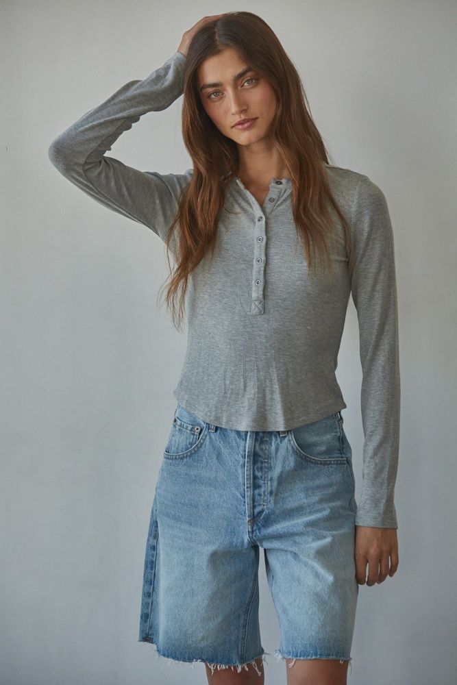 Knit ribbed ls crew neck half button up top