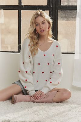 V neck embroidered heart sweater