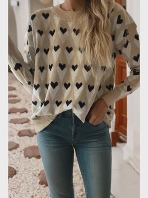 crew neck ls geometric heart sweater