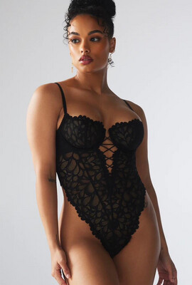 Savage Not Sorry Satin Short Robe