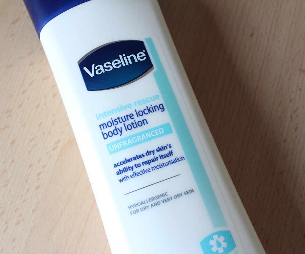 Vaseline Moisture Lock Lotion