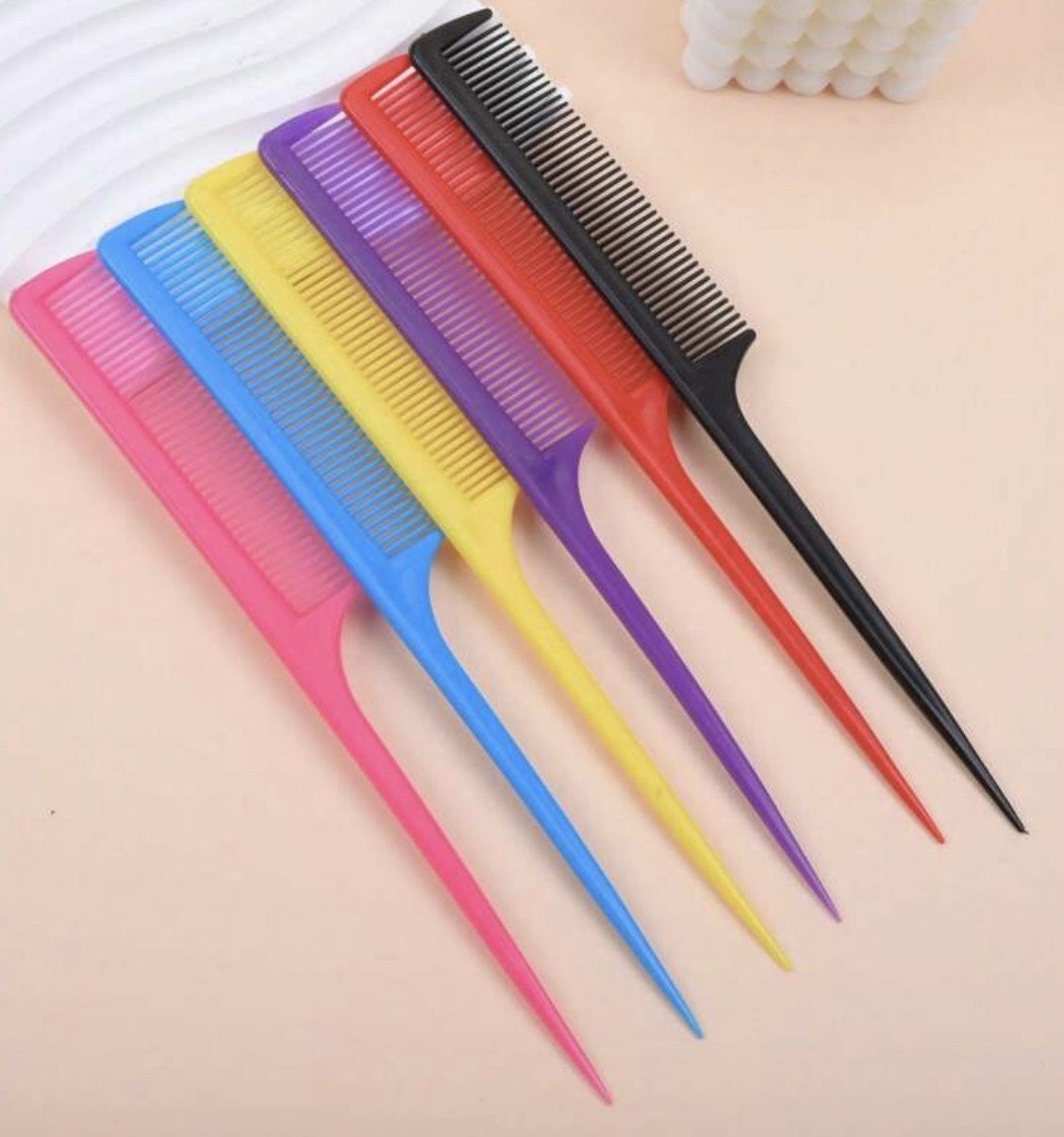 RAT TAIL COMB