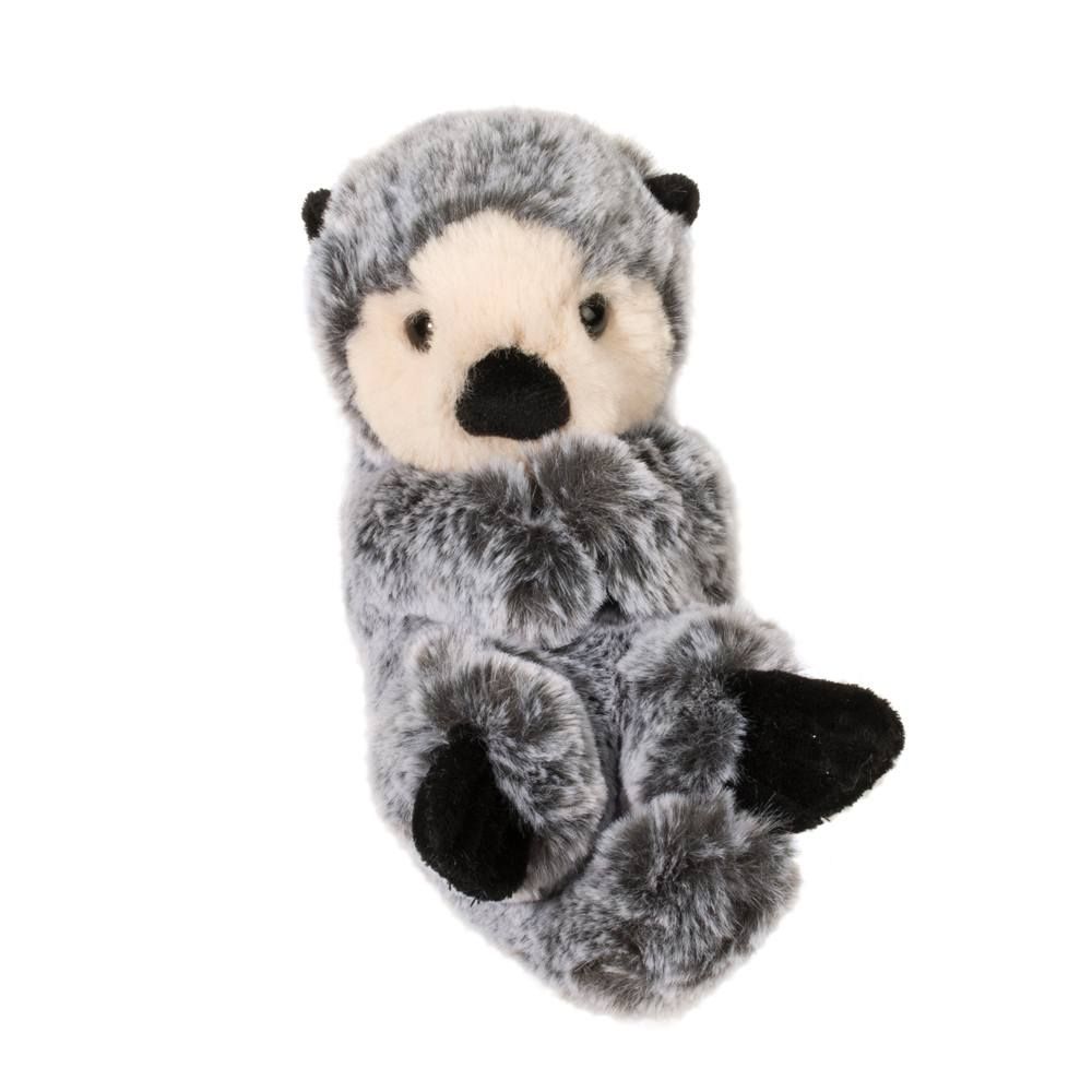 Douglas - Lil' Baby Otter