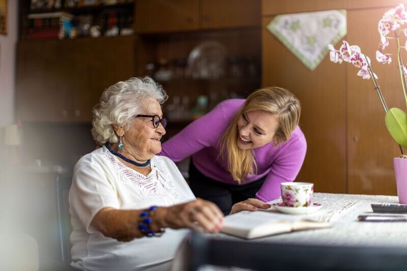 AIDE-SOIGNANT(E) ou AMP / AES  EN EHPAD ASSOCIATIF  H/F , CDI Temps Plein - LA REPOSANCE