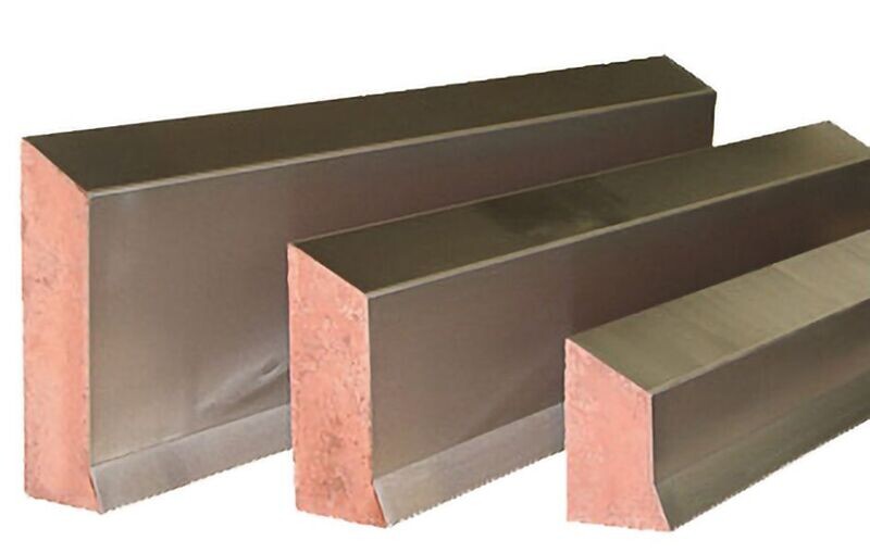 PLINTHE INOX