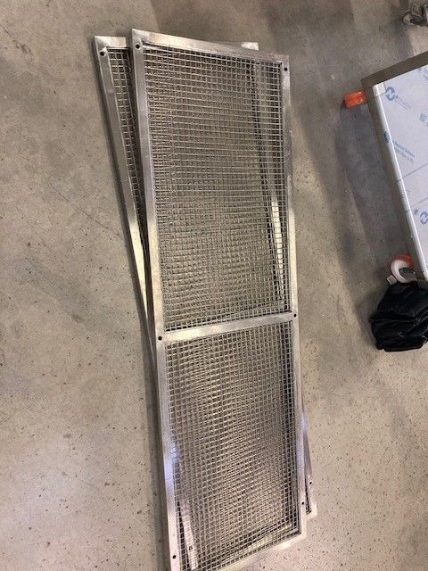 GRILLAGE INOX 1900 X 600 X 30mm