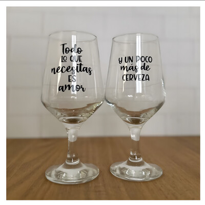 Set Todo lo que necesitas es amor y un poco más de cerveza