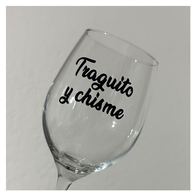 Traguito y chisme