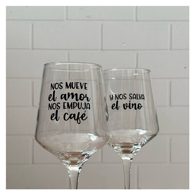 Nos mueve el amor, nos empuja el café y nos salva el vino
