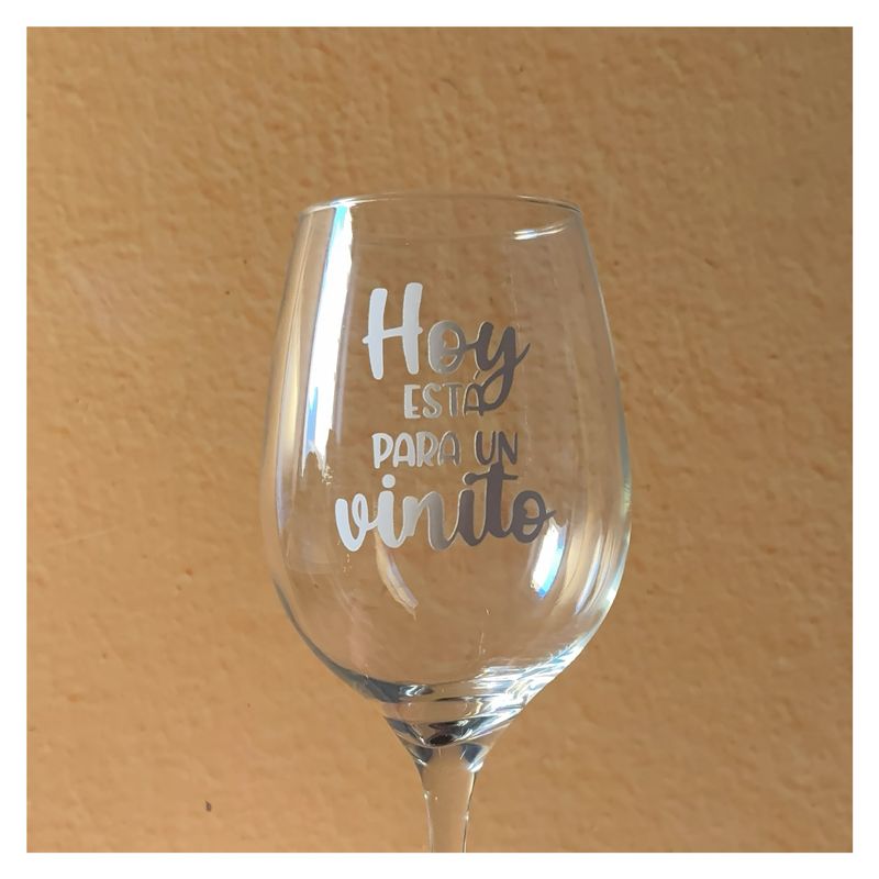 Hoy está para un vinito