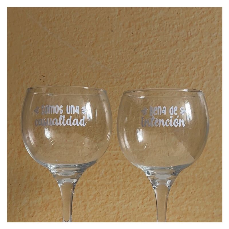 Set Somos una casualidad llena de intención