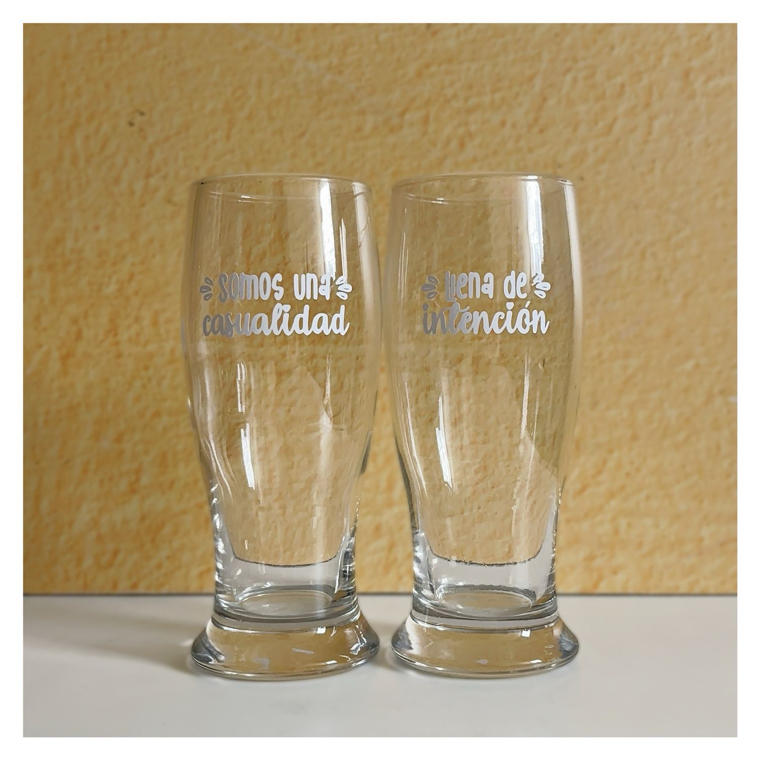 Set Somos una casualidad llena de intención