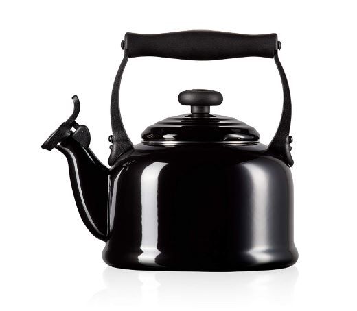 Le Creuset Traditional Kettle Black